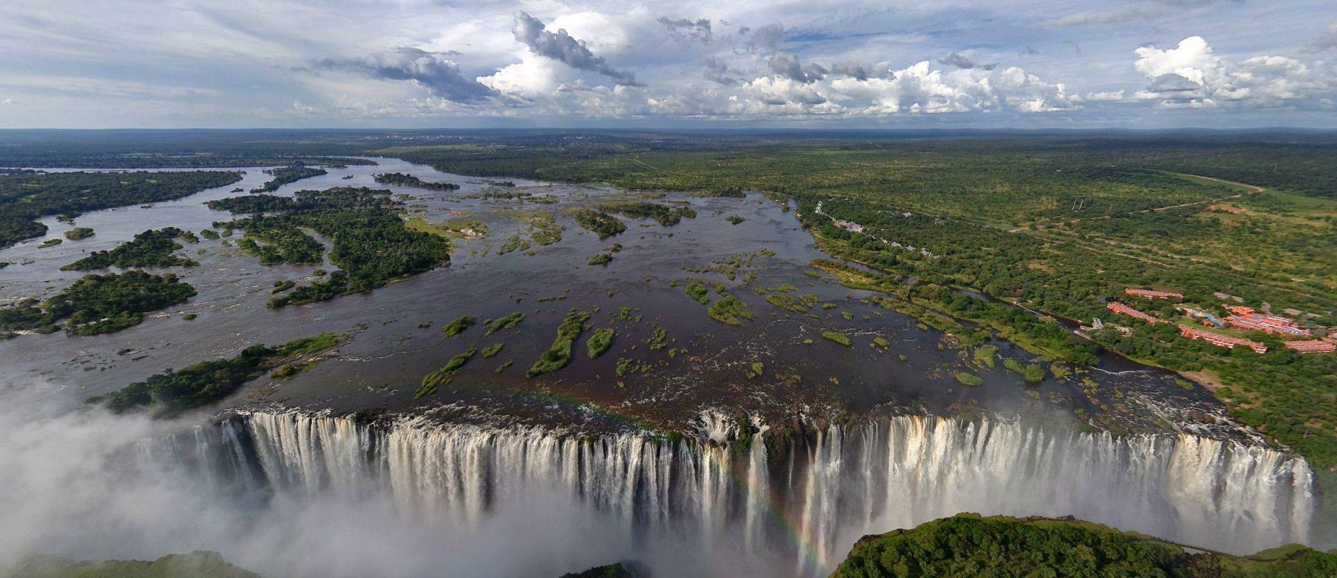 Facts About Rivers 10: The Zambezi River has the Victoria Falls, one of the largest waterfalls in the world